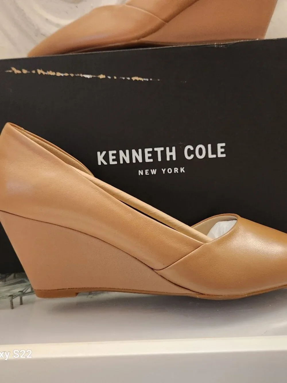 Kenneth Cole NY Leather 